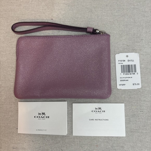 NWT Coach Lilac Purple Zip Wristlet Cross Grain Leather Shiny Metallic‎ Shimmer - Picture 2 of 9